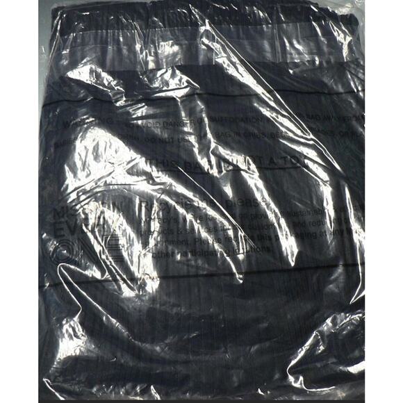 JM Collection Women's Petite Ribbed Turtleneck Sweater in Deep Black PM MSRP $50 - Picture 3 of 4